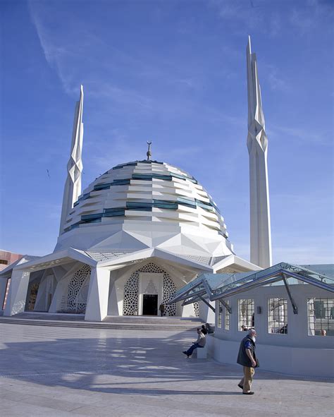 Gallery of Marmara University Faculty of Theology Mosque / Hassa Architecture Engineering Co. - 5