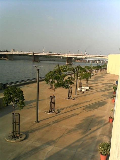 Sabarmati Riverfront Park: Location, entry fee, timings, attractions