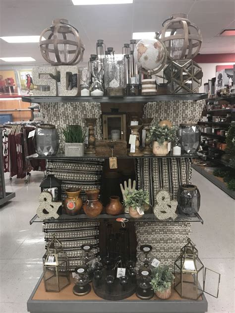 End cap tjmaxx | Diptyque decor, Tj maxx decor, Eccentric decor