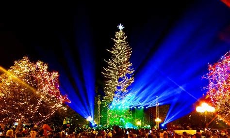 Τρίκαλα (Trikala) | Christmas light displays, Christmas lights ...