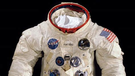 Smithsonian asks you to help save Neil Armstrong's spacesuit - ABC13 Houston