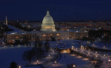 25 Exciting Things to Do in Washington DC in Winter | Travel With A Plan