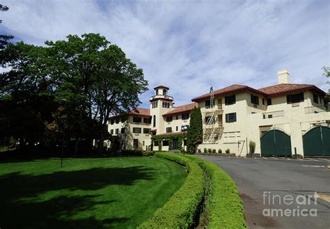 Columbia Gorge Hotel Photograph by Charles Robinson - Fine Art America