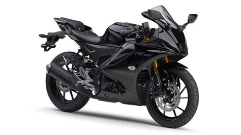 2024 Yamaha R15 V4 launched in Japan with new colours | HT Auto