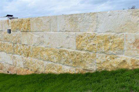 Limestone Wall Block | Landscape, Retaining Wall/Block/Outcroppings | Legends Stone : Legends Stone