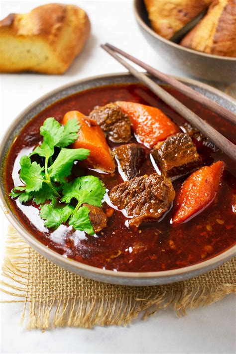 Bo Kho - Vietnamese Beef Stew (Stovetop & Instant Pot) - Scruff & Steph