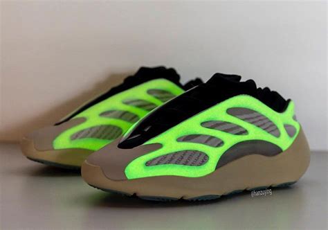 Where to Buy the YEEZY 700 v3 "Azael" | HOUSE OF HEAT