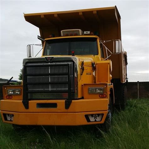 The 6900XD Dump Truck from Western Star Trucks - Truck & Trailer Blog