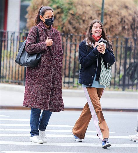 Suri Cruise Laughs On A Walk With Katie Holmes In New York City ...