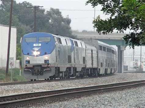 Amtrak Coast Starlight | Amtrak's Coast Starlight passes thr… | Flickr