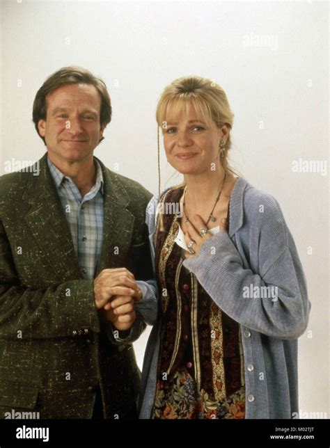 Jumanji Year : 1995 USA Director : Joe Johnston Bonnie Hunt, Robin Williams Stock Photo - Alamy