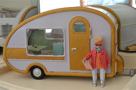 lori camper van - Google Search in 2020 | Camper, Camper van, Lori