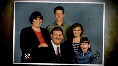 WWE is best: Randy orton with his Family Rare photos of randyorton