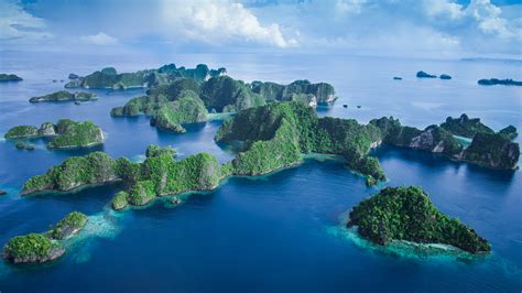 Indonesia Doesn't Know How Many Islands It Has | Condé Nast Traveler