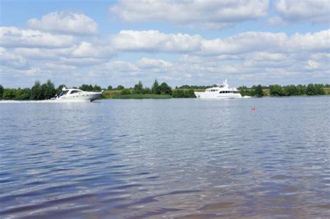 Rather a lot of pictures of Dubna, a science town on the Volga River in ...