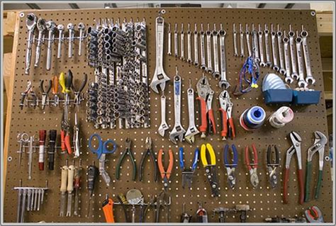 Organizing a Garage to Create the Wish Garage | WWW.RAMSEAL.COM | Garage tools, Garage tool ...