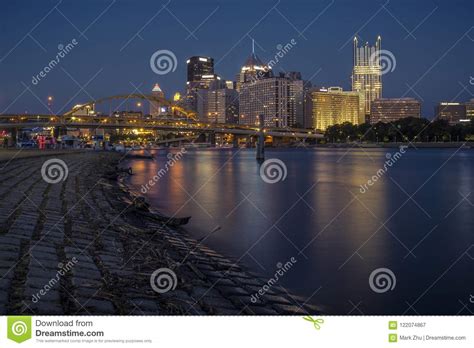 Skyline of Pittsburgh at Night Stock Image - Image of travel, city ...