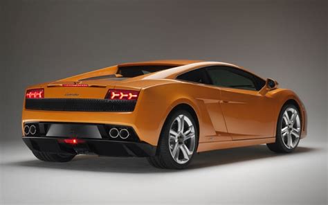 Lamborghini Gallardo [2010 - 2013] Photos | Gallardo [2010 - 2013] Interior and Exterior Photos ...