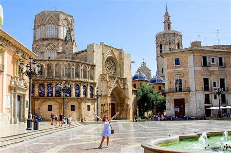 Valencia Spain: Top 10 Things to Do- Old City & New