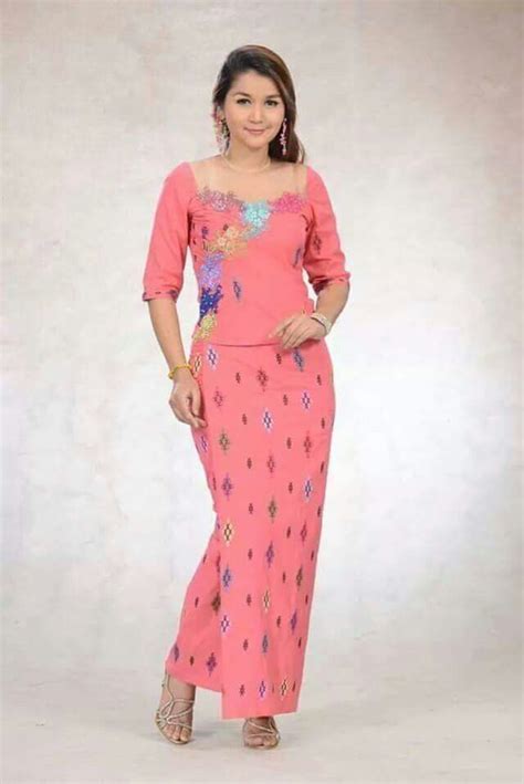 Kachin | Traditional dresses, Fashion, Myanmar traditional dress