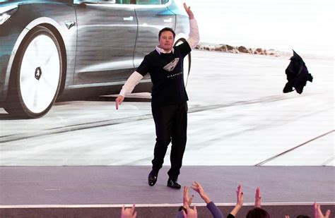 Elon Musk's "NSFW" Dance At Tesla Plant Delights Internet. Watch - The ...