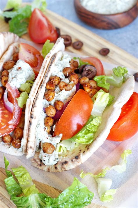 Street Style Vegan Gyros - NeuroticMommy