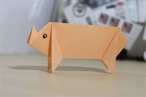 Origami Pig – Jadwal Bus