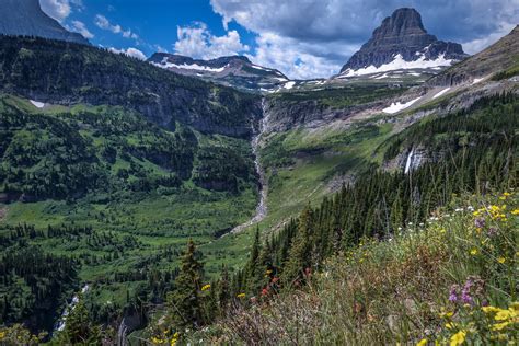 Logan Pass – The Glacier National Park, Montana