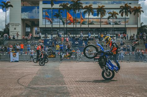 2017 National Motorcycle Stunts Championships [COL] on Behance