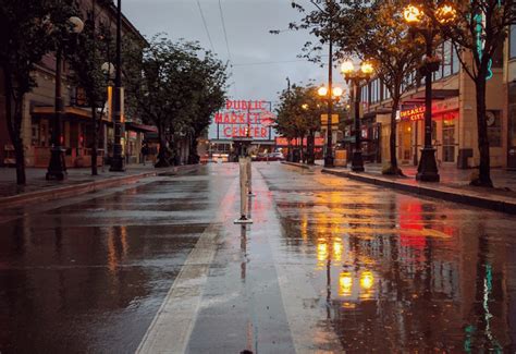 KUOW - Rain is on Seattle's horizon 'just in the nick of time'