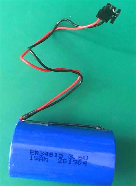 Primary Battery Lisocl2 Lithium Non-Rechargeable Battery Er34615 C 19ah - China Er34615 price