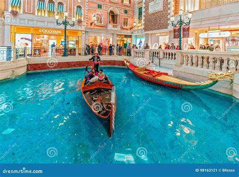 The Venetian Macau Resort Hotel Interior View. Gondolier Rides Chinese ...