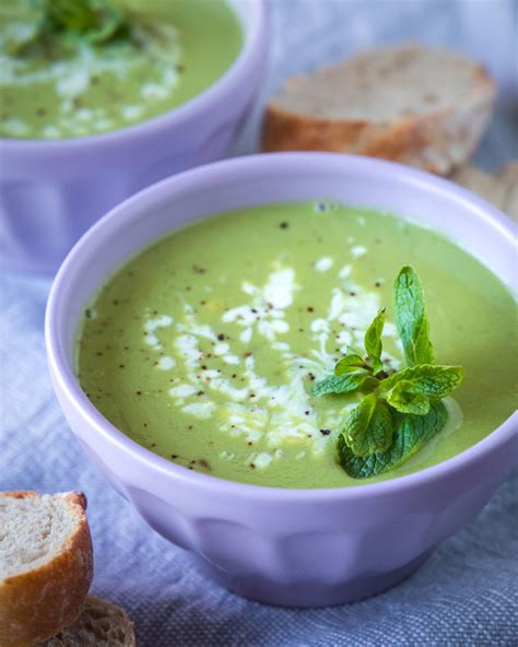 Pea and Mint Soup Recipe: EASY, Sweet & Fragrant