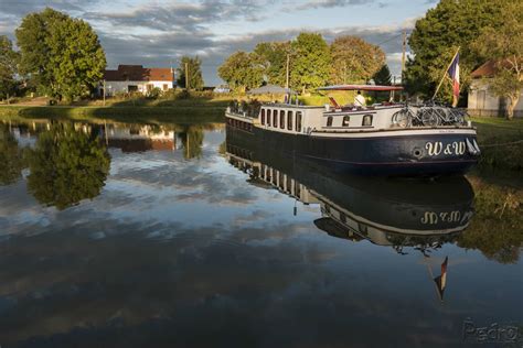 'Wine&Water' Burgundy Canal Cruise - France Cruises