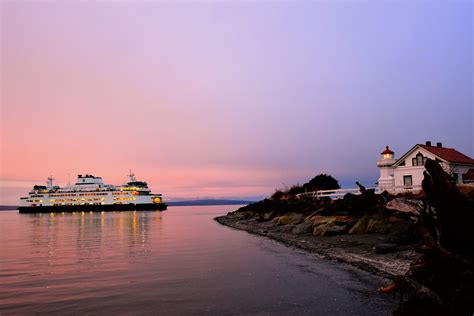 Sunset at Mukilteo Lighthouse | Etsy