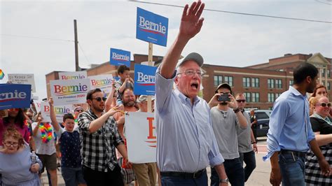 2020 election news: Bernie Sanders campaign raises $18 million