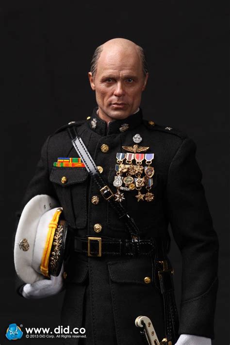 MOVIE SCALE: Preview DID 1/6 scale USMC Force Recon Brigadier General "Frank" 12-inch figure