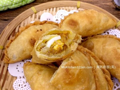 Curry Puff (Karipap) - Crispy Crust with Smooth Filling Recipe - MyKitchen101en.com