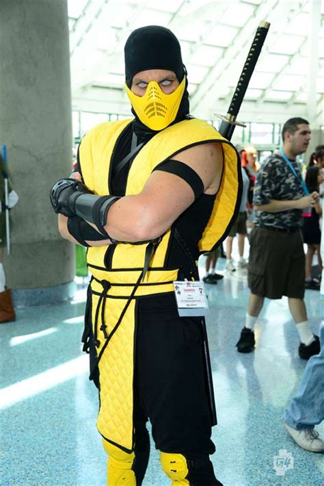 10 Mortal Kombat: Scorpion Cosplay Costume Designs - Creative Cosplay ...