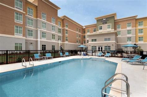 Homewood Suites Mobile I-65/Airport Blvd AL - SixSuitcaseTravel