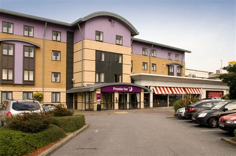 Premier Inn Leeds City Centre (Wellington Street) Hotel - Hotels in ...