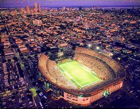 Orange Bowl in Miami, FLA | City photo, Students of history, Orange bowl