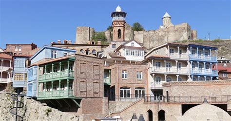 Tbilissi (Tiflis) - Stadt der warmen Quellen | Georgia Insight