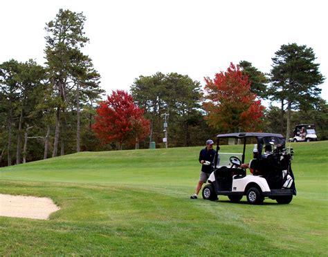 Tips for Fall Golf - The Captains Golf Course