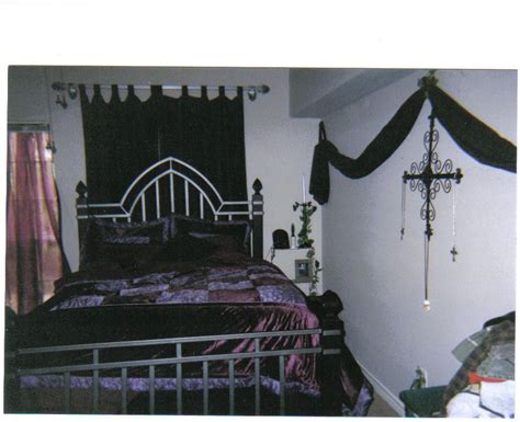 Purple gothic bedroom designed by Shawni Livingston-Apartment Xpert ...