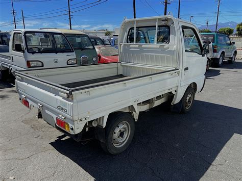 Isuzu Mini Truck 4x4