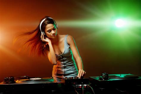 Dj Girl Music Wallpapers