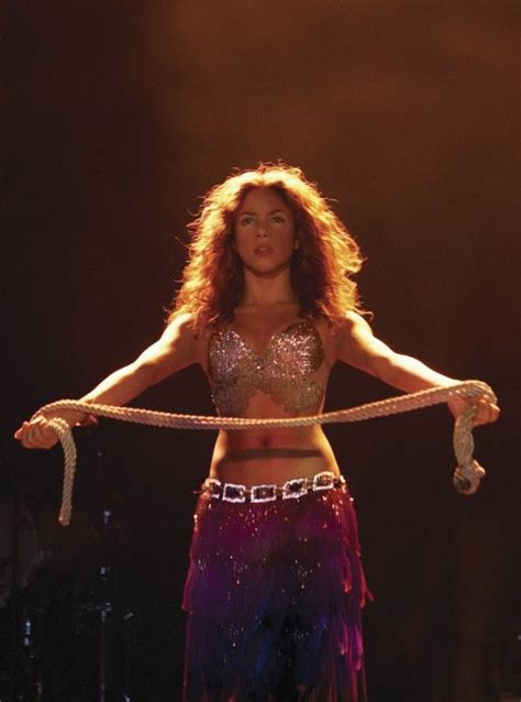 Photo gallery | Shakira, Shakira concert, Shakira belly dance