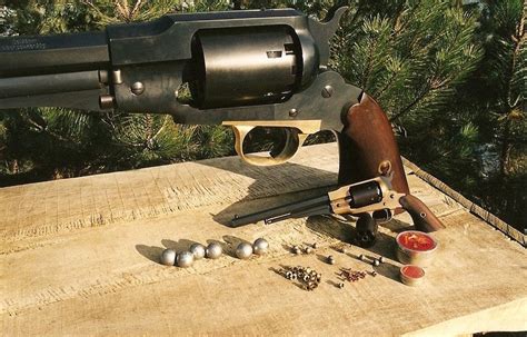 World's biggest revolver - The Firearm BlogThe Firearm Blog