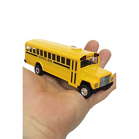 Retro Yellow School Bus 1970s : Pull Back Die-Cast Vehicle